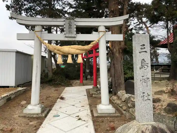 三島神社の鳥居