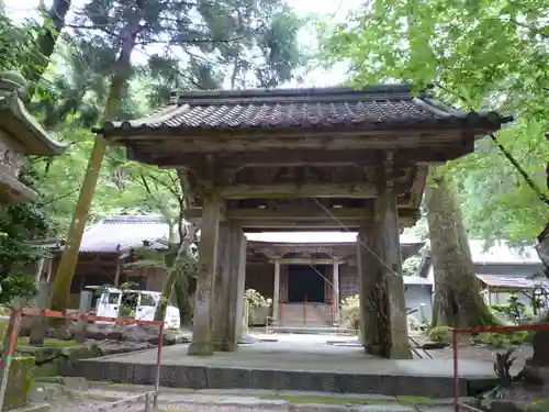 横滝寺の山門・神門