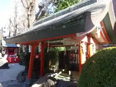 京濱伏見稲荷神社の手水舎