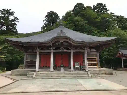 大山寺の本殿・本堂