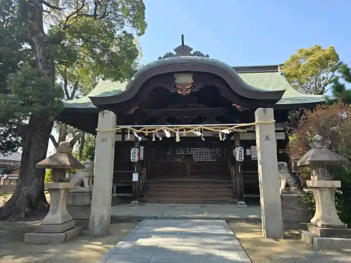 津嶋部神社の{uncategorized: "未分類", other: "その他", undefined: "問題あり", building: "その他建物", grave: "お墓", sacred_gate: "鳥居", guardian: "狛犬", statue: "像", buddha: "仏像", history: "歴史", nature: "自然", garden: "庭園", animal: "動物", pagoda: "塔", temizu: "手水舎", mountain_gate: "山門・神門", sanctuary: "本殿・本堂", subordinate: "末社・摂社", art: "芸術", scenery: "景色", jizo: "地蔵", ema: "絵馬", goshuin: "御朱印", omikuji: "おみくじ", items: "授与品その他", amulet: "お守り", goshuincho: "御朱印帳", eats: "食事", festival: "お祭り", votive_dance: "神楽", shichigosan: "七五三参", wedding: "結婚式", experience: "体験その他", initially: "初詣", around: "周辺", anti_infection: "感染症対策"}