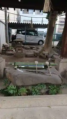 日置神社の手水舎