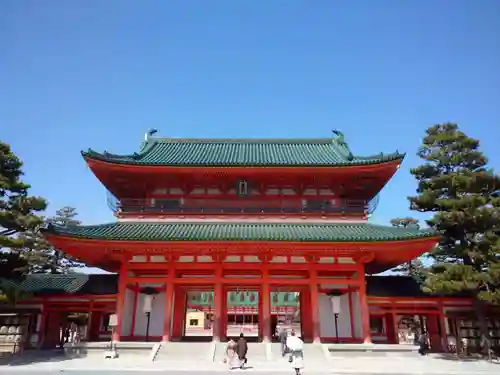 平安神宮の山門・神門