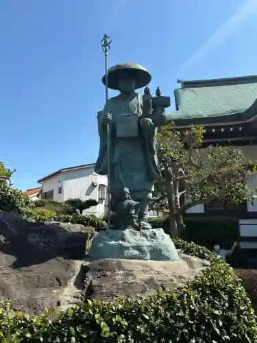岩槻大師彌勒密寺の{uncategorized: "未分類", other: "その他", undefined: "問題あり", building: "その他建物", grave: "お墓", sacred_gate: "鳥居", guardian: "狛犬", statue: "像", buddha: "仏像", history: "歴史", nature: "自然", garden: "庭園", animal: "動物", pagoda: "塔", temizu: "手水舎", mountain_gate: "山門・神門", sanctuary: "本殿・本堂", subordinate: "末社・摂社", art: "芸術", scenery: "景色", jizo: "地蔵", ema: "絵馬", goshuin: "御朱印", omikuji: "おみくじ", items: "授与品その他", amulet: "お守り", goshuincho: "御朱印帳", eats: "食事", festival: "お祭り", votive_dance: "神楽", shichigosan: "七五三参", wedding: "結婚式", experience: "体験その他", initially: "初詣", around: "周辺", anti_infection: "感染症対策"}