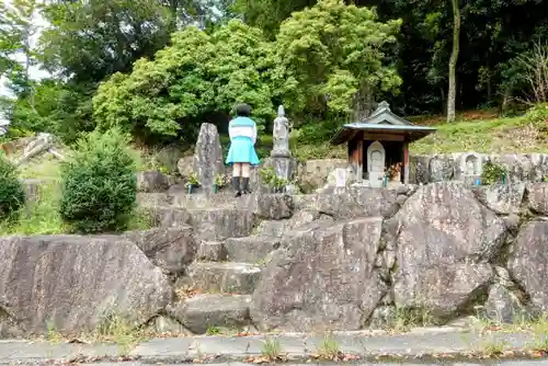 白鳥神社の仏像