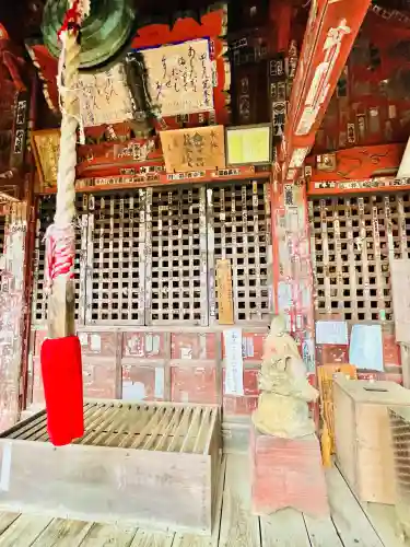 金昌寺の{uncategorized: "未分類", other: "その他", undefined: "問題あり", building: "その他建物", grave: "お墓", sacred_gate: "鳥居", guardian: "狛犬", statue: "像", buddha: "仏像", history: "歴史", nature: "自然", garden: "庭園", animal: "動物", pagoda: "塔", temizu: "手水舎", mountain_gate: "山門・神門", sanctuary: "本殿・本堂", subordinate: "末社・摂社", art: "芸術", scenery: "景色", jizo: "地蔵", ema: "絵馬", goshuin: "御朱印", omikuji: "おみくじ", items: "授与品その他", amulet: "お守り", goshuincho: "御朱印帳", eats: "食事", festival: "お祭り", votive_dance: "神楽", shichigosan: "七五三参", wedding: "結婚式", experience: "体験その他", initially: "初詣", around: "周辺", anti_infection: "感染症対策"}