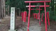 諏訪神社の末社