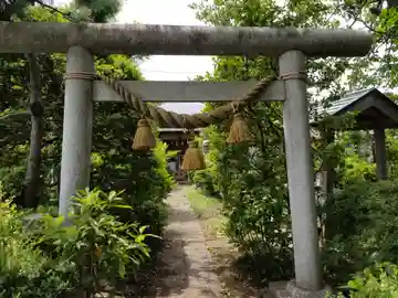 大久保神社の鳥居