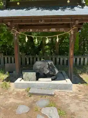 鹿嶋神社の{uncategorized: "未分類", other: "その他", undefined: "問題あり", building: "その他建物", grave: "お墓", sacred_gate: "鳥居", guardian: "狛犬", statue: "像", buddha: "仏像", history: "歴史", nature: "自然", garden: "庭園", animal: "動物", pagoda: "塔", temizu: "手水舎", mountain_gate: "山門・神門", sanctuary: "本殿・本堂", subordinate: "末社・摂社", art: "芸術", scenery: "景色", jizo: "地蔵", ema: "絵馬", goshuin: "御朱印", omikuji: "おみくじ", items: "授与品その他", amulet: "お守り", goshuincho: "御朱印帳", eats: "食事", festival: "お祭り", votive_dance: "神楽", shichigosan: "七五三参", wedding: "結婚式", experience: "体験その他", initially: "初詣", around: "周辺", anti_infection: "感染症対策"}