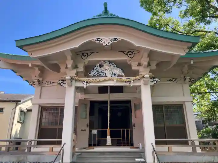 大久保青木神社の{uncategorized: "未分類", other: "その他", undefined: "問題あり", building: "その他建物", grave: "お墓", sacred_gate: "鳥居", guardian: "狛犬", statue: "像", buddha: "仏像", history: "歴史", nature: "自然", garden: "庭園", animal: "動物", pagoda: "塔", temizu: "手水舎", mountain_gate: "山門・神門", sanctuary: "本殿・本堂", subordinate: "末社・摂社", art: "芸術", scenery: "景色", jizo: "地蔵", ema: "絵馬", goshuin: "御朱印", omikuji: "おみくじ", items: "授与品その他", amulet: "お守り", goshuincho: "御朱印帳", eats: "食事", festival: "お祭り", votive_dance: "神楽", shichigosan: "七五三参", wedding: "結婚式", experience: "体験その他", initially: "初詣", around: "周辺", anti_infection: "感染症対策"}