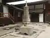 洞泉寺の塔