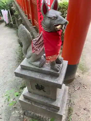 天開稲荷社の狛犬