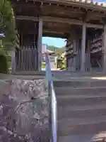 覚住寺の山門・神門