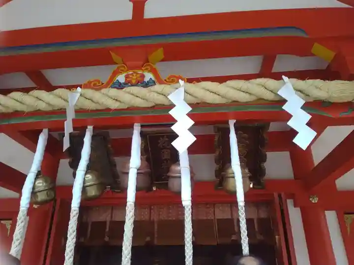 花園神社の本殿・本堂