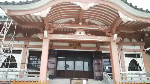 本山　久昌寺の本殿・本堂