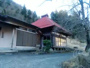 上橋寺の本殿・本堂
