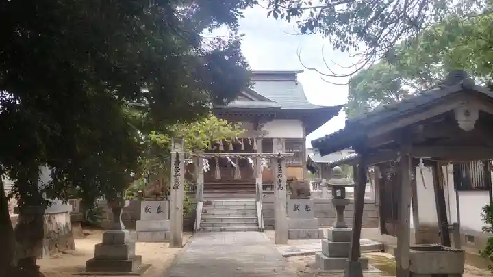四社神社の本殿・本堂