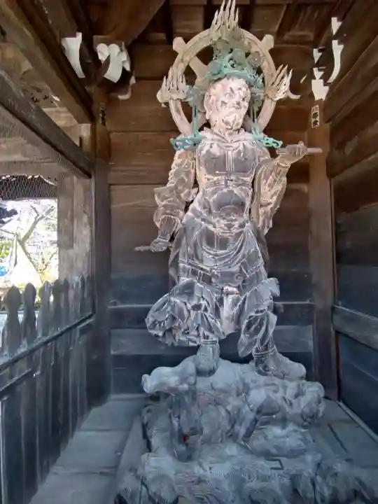 粉河寺の{uncategorized: "未分類", other: "その他", undefined: "問題あり", building: "その他建物", grave: "お墓", sacred_gate: "鳥居", guardian: "狛犬", statue: "像", buddha: "仏像", history: "歴史", nature: "自然", garden: "庭園", animal: "動物", pagoda: "塔", temizu: "手水舎", mountain_gate: "山門・神門", sanctuary: "本殿・本堂", subordinate: "末社・摂社", art: "芸術", scenery: "景色", jizo: "地蔵", ema: "絵馬", goshuin: "御朱印", omikuji: "おみくじ", items: "授与品その他", amulet: "お守り", goshuincho: "御朱印帳", eats: "食事", festival: "お祭り", votive_dance: "神楽", shichigosan: "七五三参", wedding: "結婚式", experience: "体験その他", initially: "初詣", around: "周辺", anti_infection: "感染症対策"}