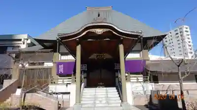 覚林寺の本殿・本堂