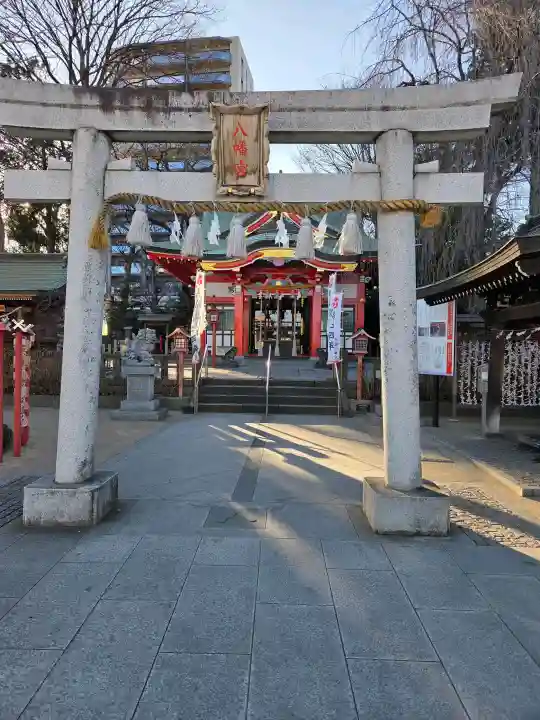 川越八幡宮の{uncategorized: "未分類", other: "その他", undefined: "問題あり", building: "その他建物", grave: "お墓", sacred_gate: "鳥居", guardian: "狛犬", statue: "像", buddha: "仏像", history: "歴史", nature: "自然", garden: "庭園", animal: "動物", pagoda: "塔", temizu: "手水舎", mountain_gate: "山門・神門", sanctuary: "本殿・本堂", subordinate: "末社・摂社", art: "芸術", scenery: "景色", jizo: "地蔵", ema: "絵馬", goshuin: "御朱印", omikuji: "おみくじ", items: "授与品その他", amulet: "お守り", goshuincho: "御朱印帳", eats: "食事", festival: "お祭り", votive_dance: "神楽", shichigosan: "七五三参", wedding: "結婚式", experience: "体験その他", initially: "初詣", around: "周辺", anti_infection: "感染症対策"}