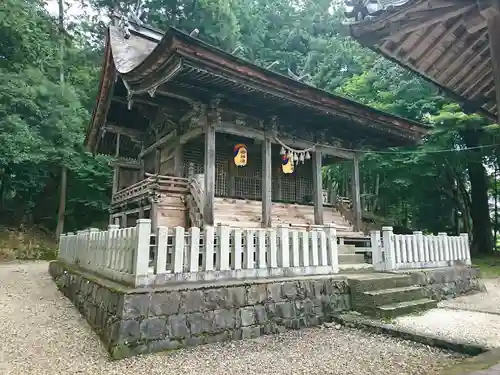 久久比神社の本殿・本堂