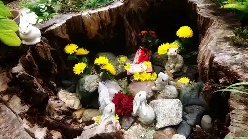 三輪神社の庭園