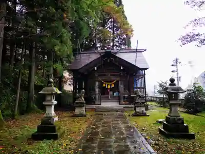 宇奈月神社の本殿・本堂