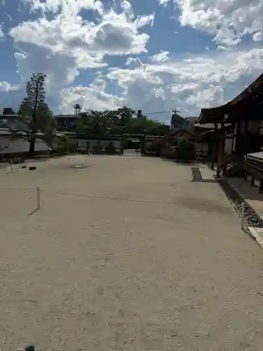 聖護院門跡の{uncategorized: "未分類", other: "その他", undefined: "問題あり", building: "その他建物", grave: "お墓", sacred_gate: "鳥居", guardian: "狛犬", statue: "像", buddha: "仏像", history: "歴史", nature: "自然", garden: "庭園", animal: "動物", pagoda: "塔", temizu: "手水舎", mountain_gate: "山門・神門", sanctuary: "本殿・本堂", subordinate: "末社・摂社", art: "芸術", scenery: "景色", jizo: "地蔵", ema: "絵馬", goshuin: "御朱印", omikuji: "おみくじ", items: "授与品その他", amulet: "お守り", goshuincho: "御朱印帳", eats: "食事", festival: "お祭り", votive_dance: "神楽", shichigosan: "七五三参", wedding: "結婚式", experience: "体験その他", initially: "初詣", around: "周辺", anti_infection: "感染症対策"}