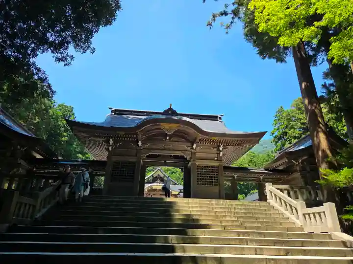 彌彦神社(新潟県)