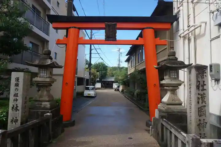 漢國神社の鳥居