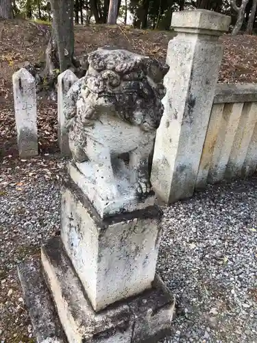 神戸神社の狛犬