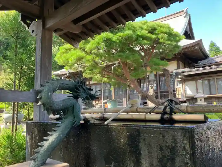 大善寺の手水舎