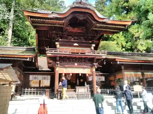 諏訪大社下社秋宮の本殿・本堂