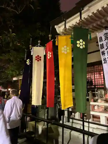 鳥越神社の{uncategorized: "未分類", other: "その他", undefined: "問題あり", building: "その他建物", grave: "お墓", sacred_gate: "鳥居", guardian: "狛犬", statue: "像", buddha: "仏像", history: "歴史", nature: "自然", garden: "庭園", animal: "動物", pagoda: "塔", temizu: "手水舎", mountain_gate: "山門・神門", sanctuary: "本殿・本堂", subordinate: "末社・摂社", art: "芸術", scenery: "景色", jizo: "地蔵", ema: "絵馬", goshuin: "御朱印", omikuji: "おみくじ", items: "授与品その他", amulet: "お守り", goshuincho: "御朱印帳", eats: "食事", festival: "お祭り", votive_dance: "神楽", shichigosan: "七五三参", wedding: "結婚式", experience: "体験その他", initially: "初詣", around: "周辺", anti_infection: "感染症対策"}