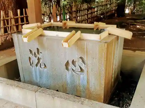 渋谷氷川神社の手水舎