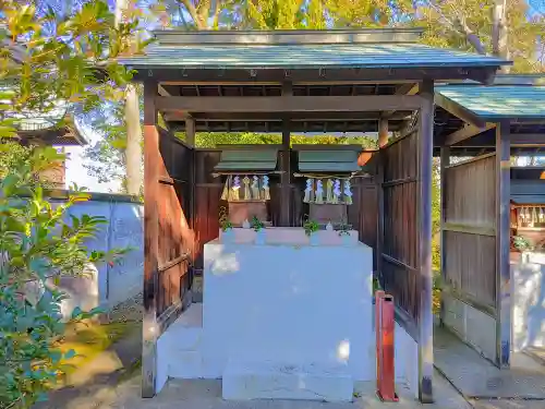 六昇社（萩原町朝宮）の末社・摂社