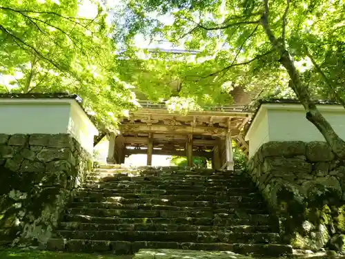 高源寺の山門