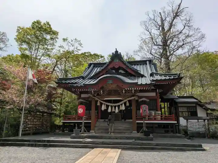 山中諏訪神社(山梨県)