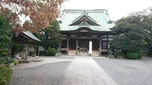 佛現寺の本殿・本堂