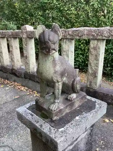 堤治神社の狛犬