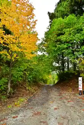 高龍神社　奥之院(新潟県)