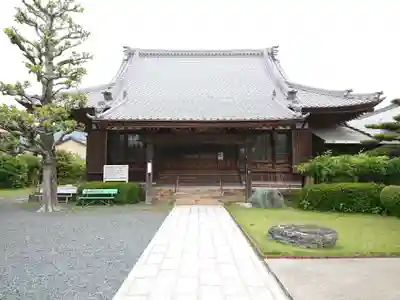 宗堅寺の本殿・本堂