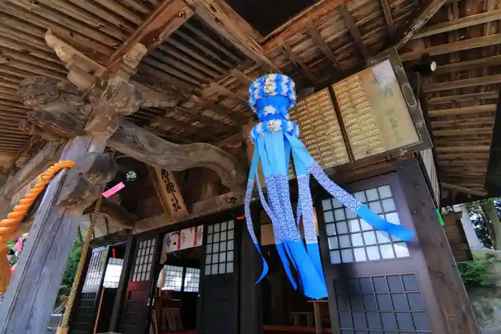 長屋神社の本殿・本堂