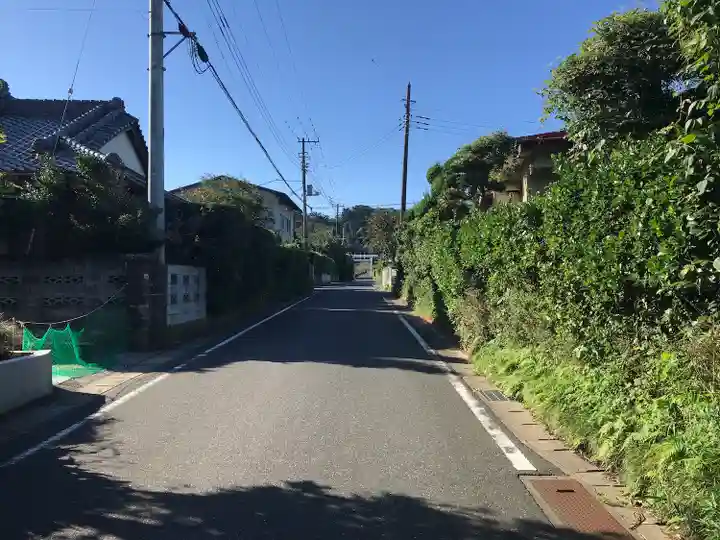 安房神社の周辺