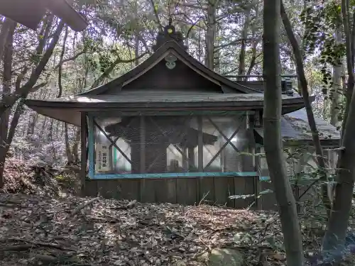 川除御霊神社の{uncategorized: "未分類", other: "その他", undefined: "問題あり", building: "その他建物", grave: "お墓", sacred_gate: "鳥居", guardian: "狛犬", statue: "像", buddha: "仏像", history: "歴史", nature: "自然", garden: "庭園", animal: "動物", pagoda: "塔", temizu: "手水舎", mountain_gate: "山門・神門", sanctuary: "本殿・本堂", subordinate: "末社・摂社", art: "芸術", scenery: "景色", jizo: "地蔵", ema: "絵馬", goshuin: "御朱印", omikuji: "おみくじ", items: "授与品その他", amulet: "お守り", goshuincho: "御朱印帳", eats: "食事", festival: "お祭り", votive_dance: "神楽", shichigosan: "七五三参", wedding: "結婚式", experience: "体験その他", initially: "初詣", around: "周辺", anti_infection: "感染症対策"}