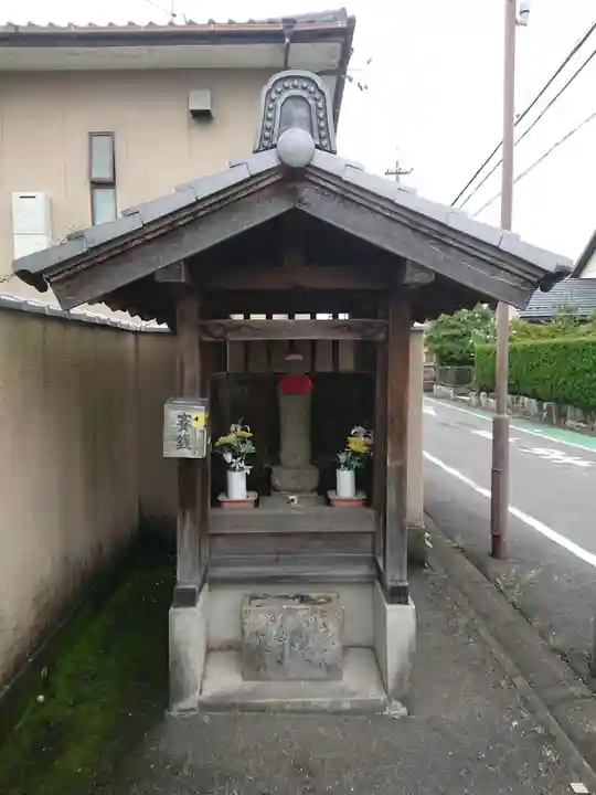 祠(地蔵)の本殿・本堂