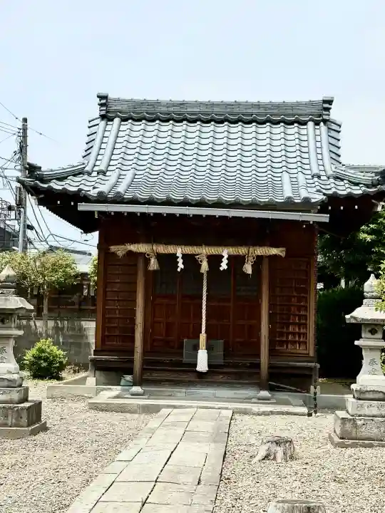 總社 和田八幡宮の{uncategorized: "未分類", other: "その他", undefined: "問題あり", building: "その他建物", grave: "お墓", sacred_gate: "鳥居", guardian: "狛犬", statue: "像", buddha: "仏像", history: "歴史", nature: "自然", garden: "庭園", animal: "動物", pagoda: "塔", temizu: "手水舎", mountain_gate: "山門・神門", sanctuary: "本殿・本堂", subordinate: "末社・摂社", art: "芸術", scenery: "景色", jizo: "地蔵", ema: "絵馬", goshuin: "御朱印", omikuji: "おみくじ", items: "授与品その他", amulet: "お守り", goshuincho: "御朱印帳", eats: "食事", festival: "お祭り", votive_dance: "神楽", shichigosan: "七五三参", wedding: "結婚式", experience: "体験その他", initially: "初詣", around: "周辺", anti_infection: "感染症対策"}