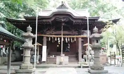 座間神社の本殿・本堂