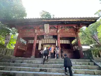 北口本宮冨士浅間神社の山門・神門