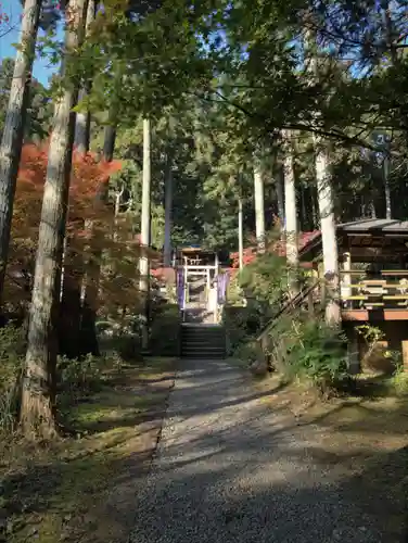 日光大室高龗神社のその他建物